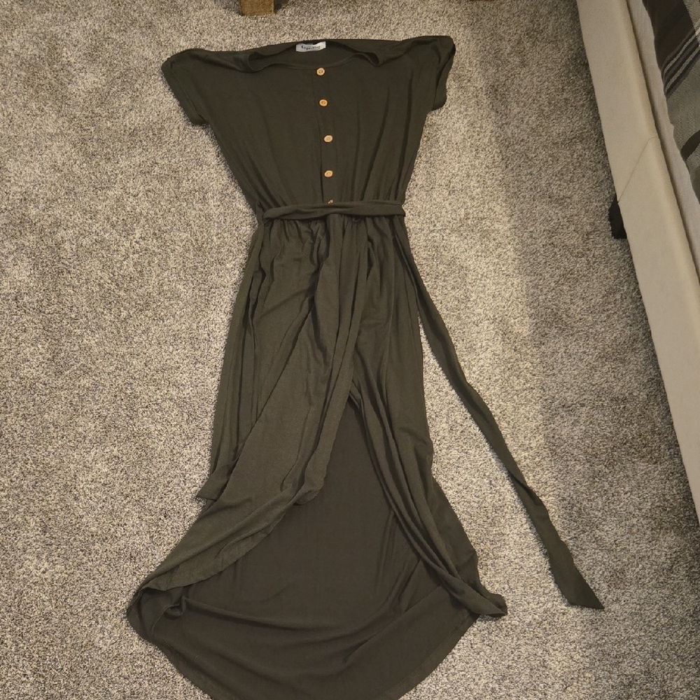 Elegant Olive Green Button-Down Dress